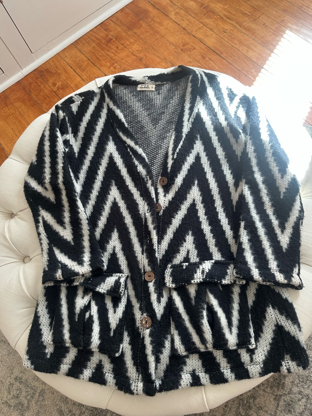 Black & White Chevron Button-Front Cardigan Sweater